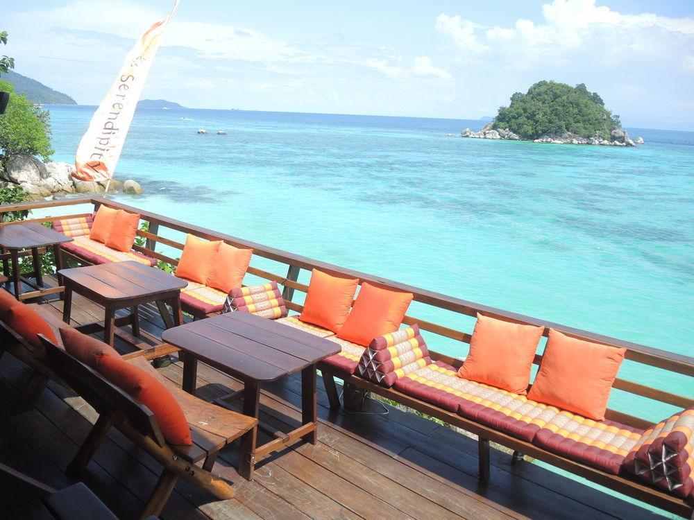 セレンディピティ ビーチ リゾート コー リペ リペ島 エクステリア 写真